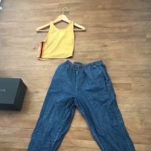 sunshine yellow crop w side stripe